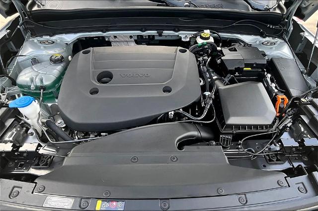 2026 Volvo XC40 Vehicle Photo in Houston, TX 77007