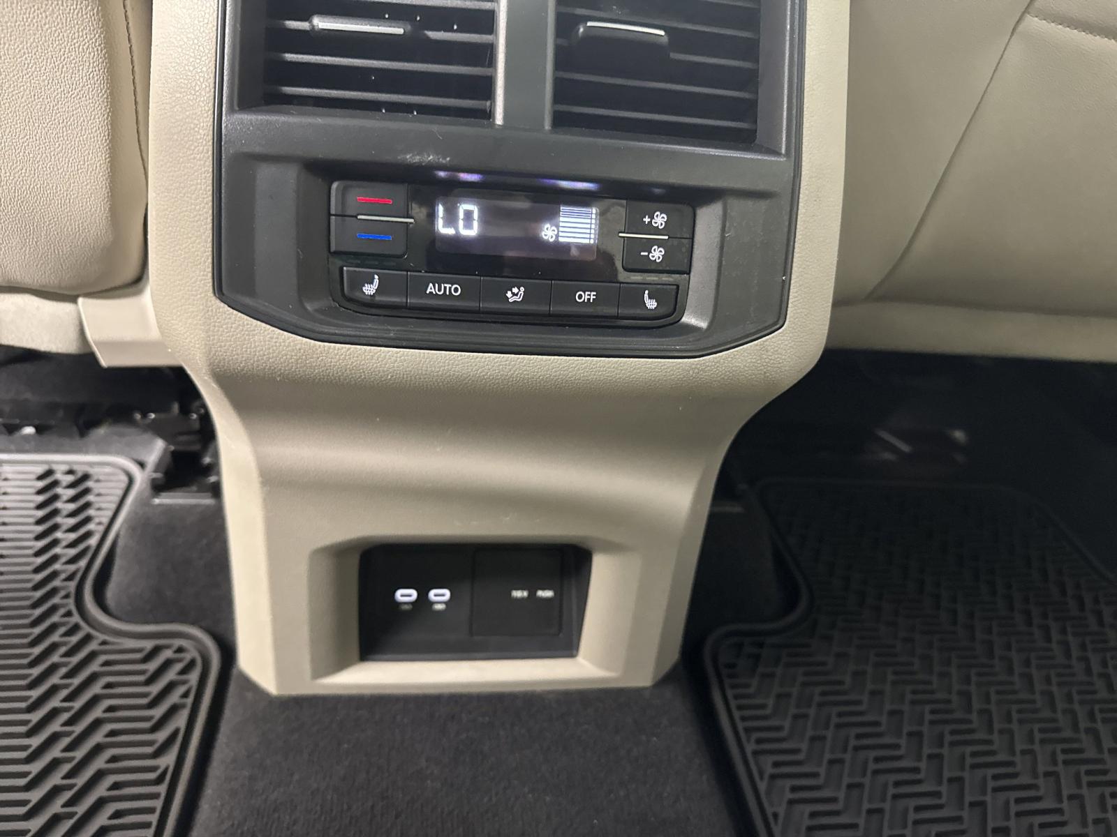 2022 Volkswagen Atlas Vehicle Photo in Georgetown, TX 78626
