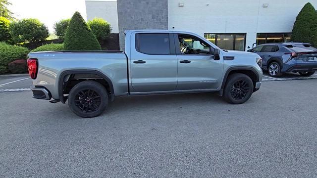 2024 GMC Sierra 1500 Vehicle Photo in Pleasant Hills, PA 15236
