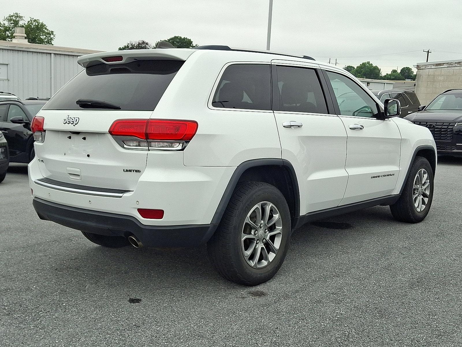 2015 Jeep Grand Cherokee Vehicle Photo in Harrisburg, PA 17111