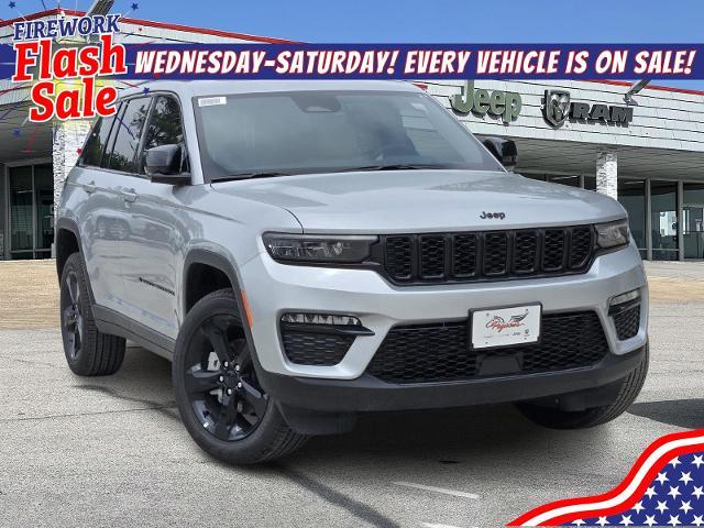 2025 Jeep Grand Cherokee Vehicle Photo in Ennis, TX 75119-5114