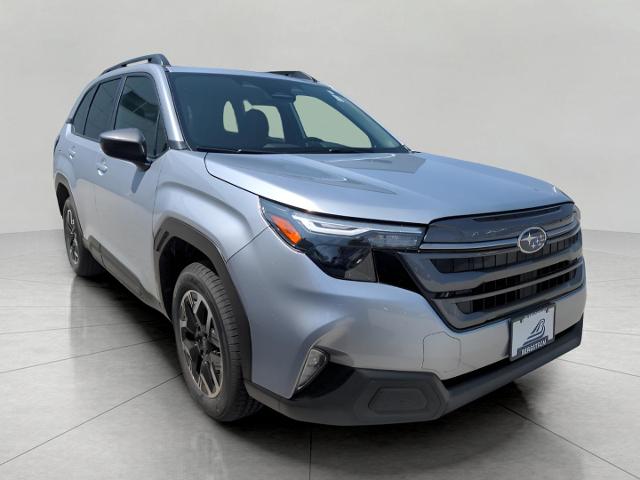 2025 Subaru Forester Vehicle Photo in Green Bay, WI 54304