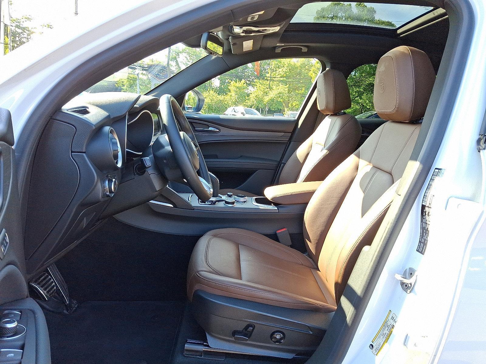 2022 Alfa Romeo Stelvio Vehicle Photo in Willow Grove, PA 19090