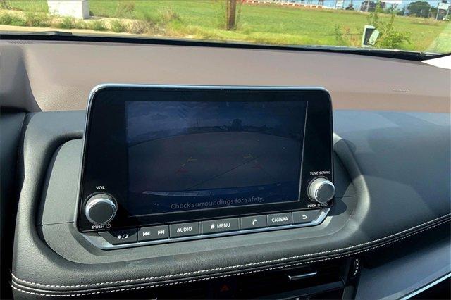 2023 Nissan Rogue Vehicle Photo in TOPEKA, KS 66609-0000