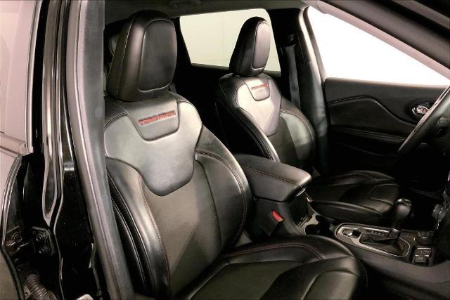 2022 Jeep Cherokee Vehicle Photo in Kansas City, MO 64114
