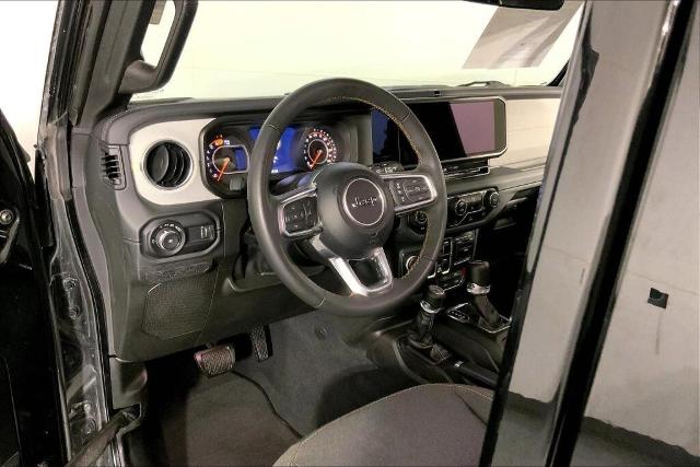 2024 Jeep Wrangler Vehicle Photo in Kansas City, MO 64114