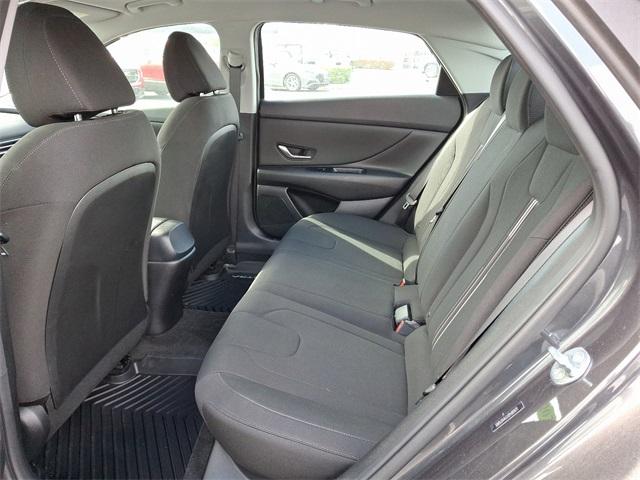 2023 Hyundai ELANTRA Vehicle Photo in New Bloomfield, PA 17068