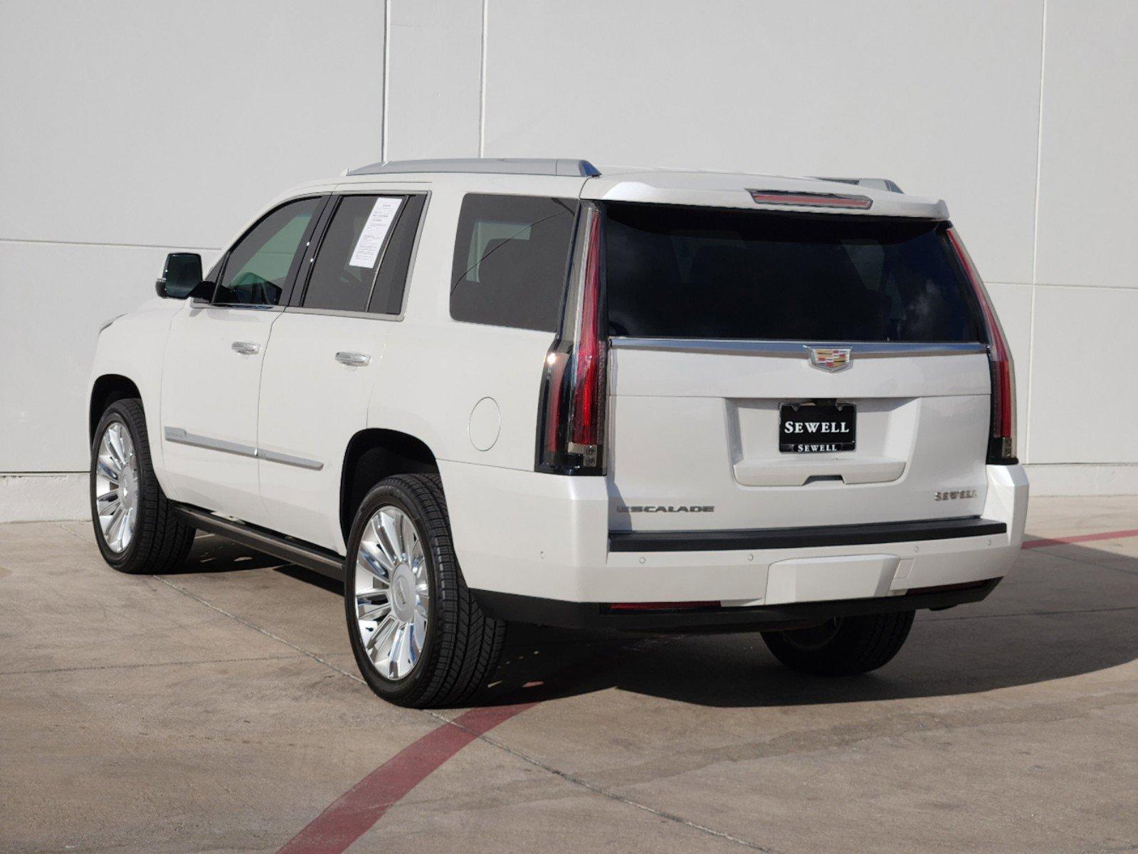 2019 Cadillac Escalade Vehicle Photo in GRAPEVINE, TX 76051-8302