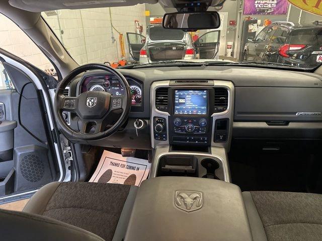 2019 Ram 1500 Classic Vehicle Photo in MEDINA, OH 44256-9631