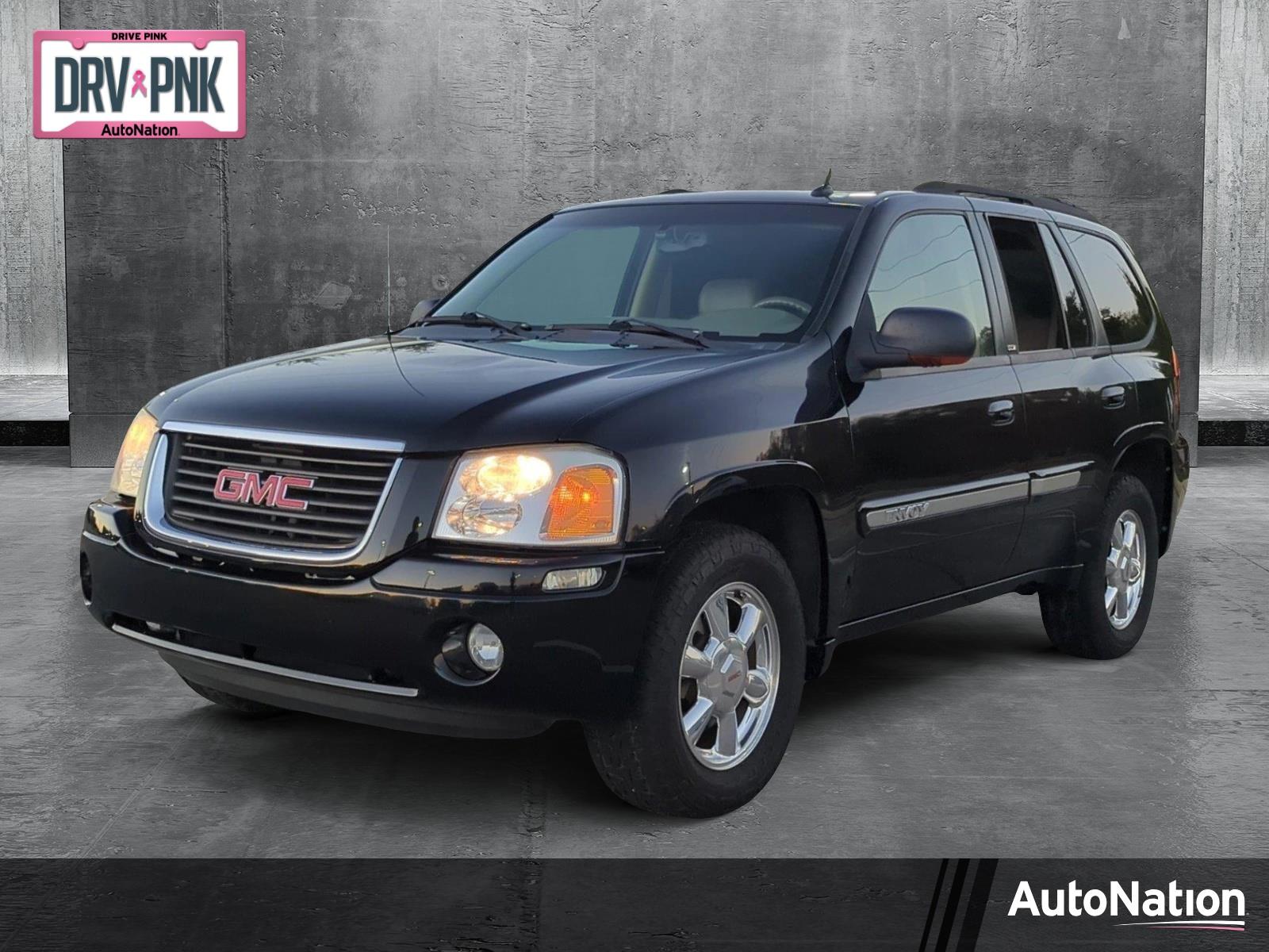 2004 GMC Envoy Vehicle Photo in Memphis, TN 38125