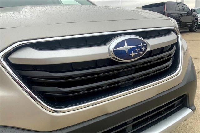 2020 Subaru Outback Vehicle Photo in TOPEKA, KS 66609-0000