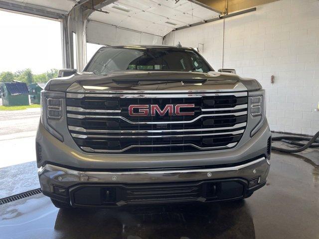 Used 2024 GMC Sierra 1500 SLT with VIN 3GTUUDED6RG368328 for sale in Muncie, IN