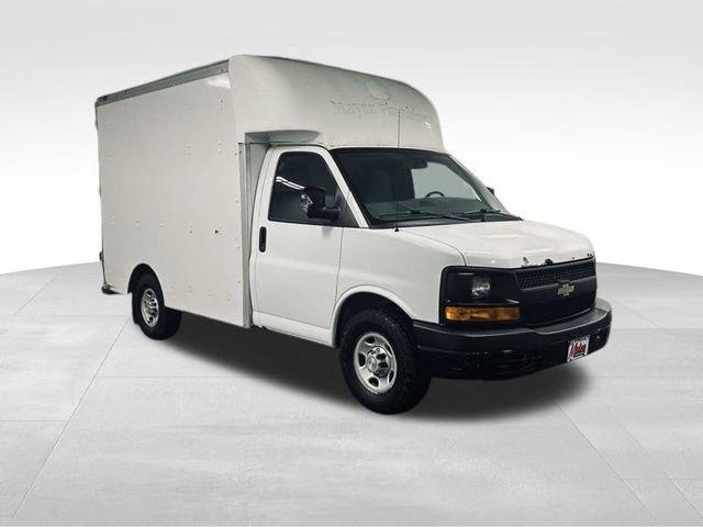 2014 Chevrolet Express Commercial Cutaway Vehicle Photo in MEDINA, OH 44256-9631