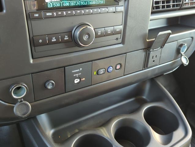 2025 GMC Savana Cargo 2500 Vehicle Photo in PASADENA, CA 91107-3803