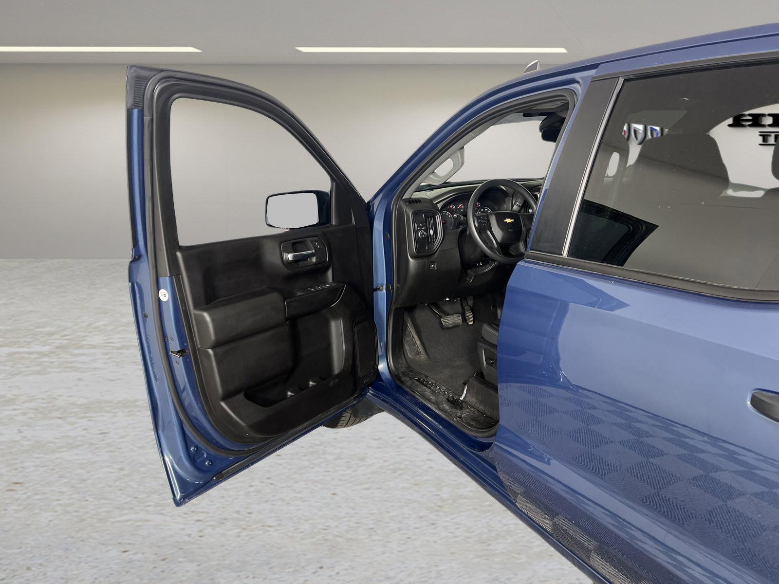 2024 Chevrolet Silverado 1500 Vehicle Photo in GEORGETOWN, TX 78626-7508