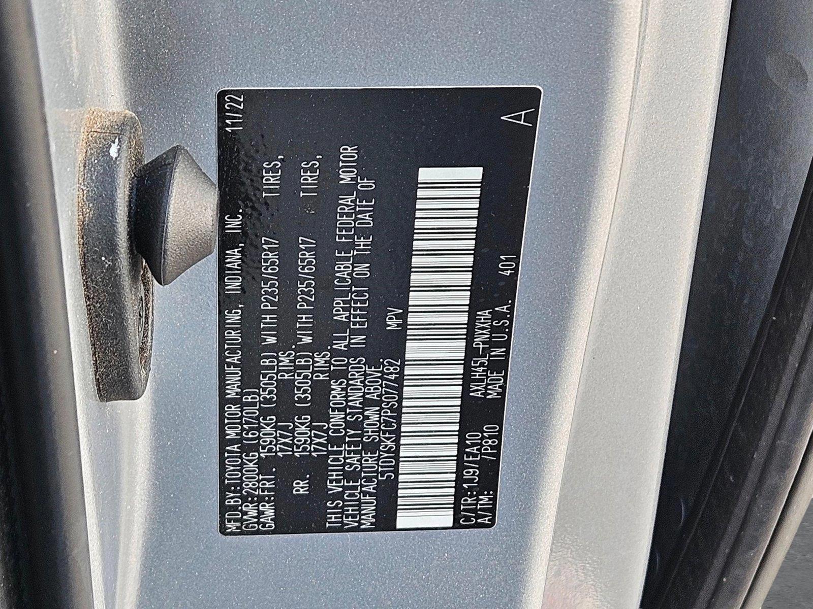 2023 Toyota Sienna Vehicle Photo in AMARILLO, TX 79106-1809