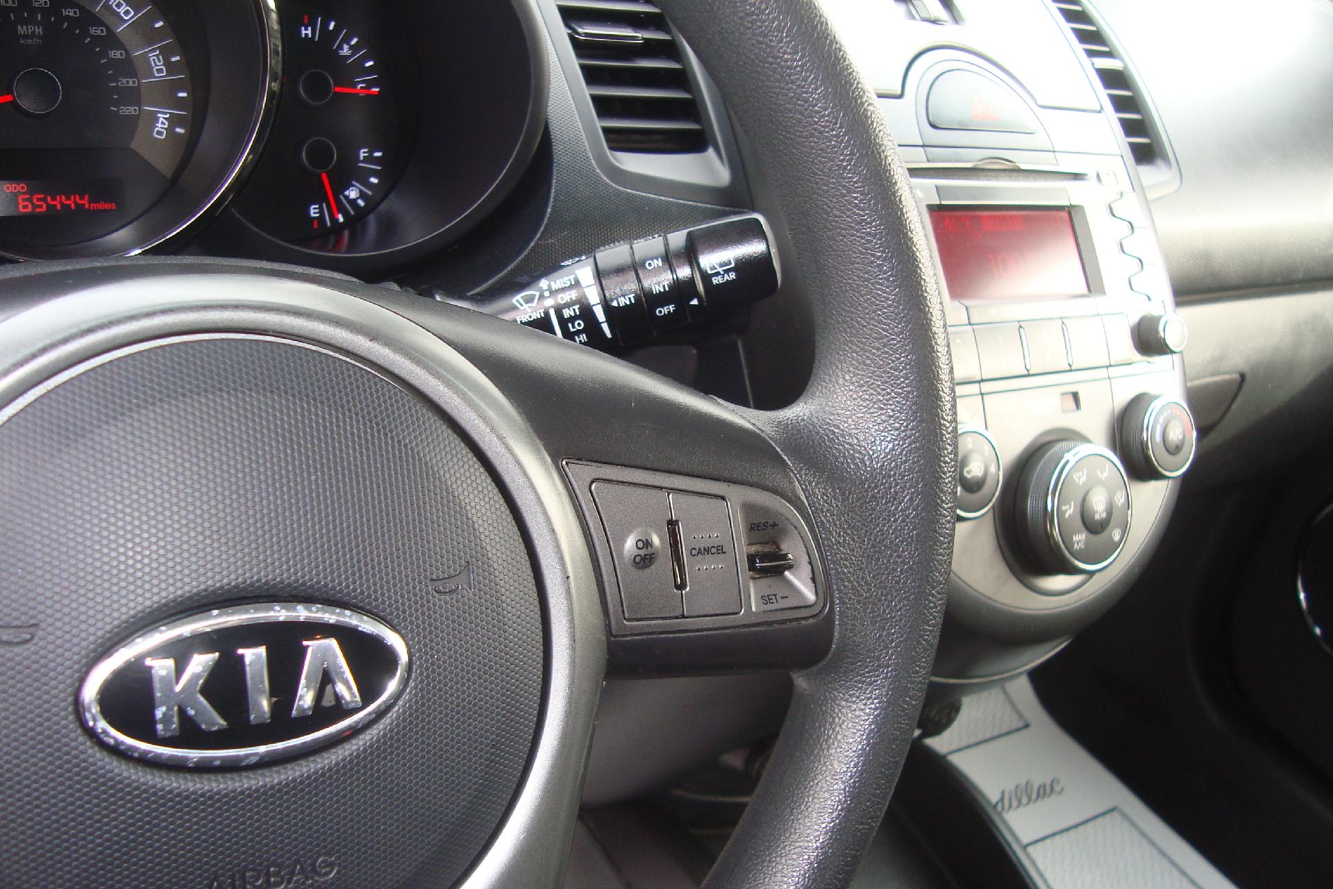 2011 Kia Soul Vehicle Photo in PORTSMOUTH, NH 03801-4196