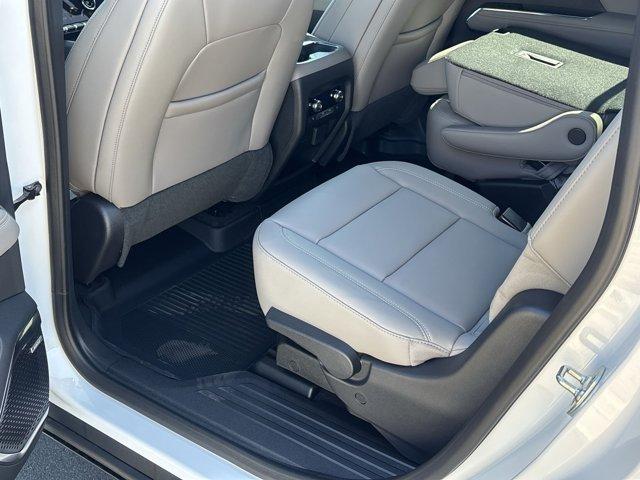 2025 GMC Acadia Vehicle Photo in ALBERTVILLE, AL 35950-0246