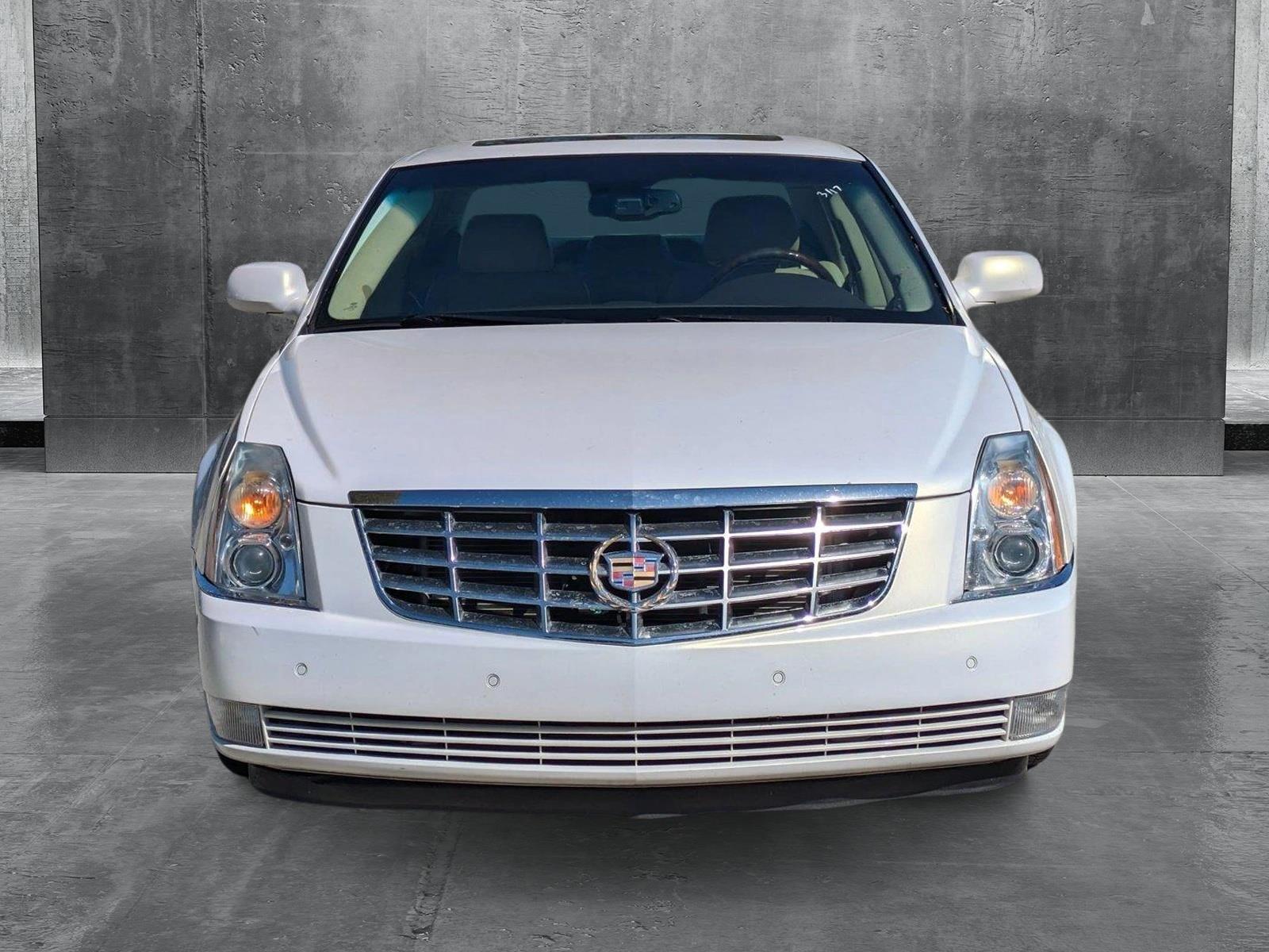 2007 Cadillac DTS Vehicle Photo in GREENACRES, FL 33463-3207