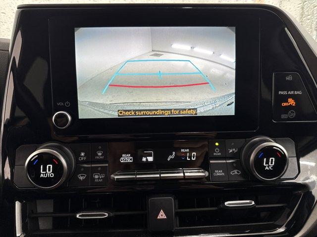2023 Toyota Highlander Vehicle Photo in Charlotte, NC 28273