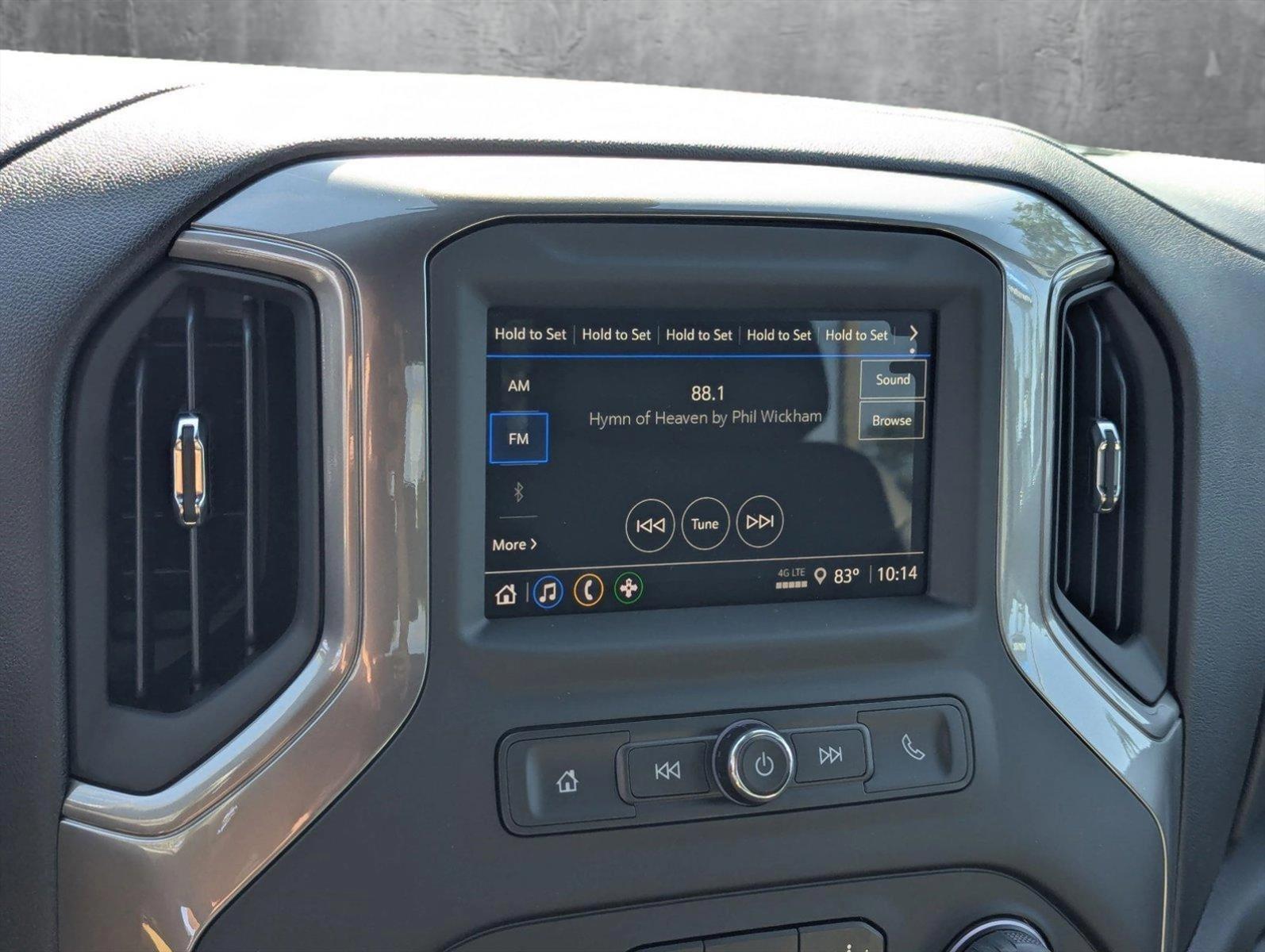2025 Chevrolet Silverado 1500 Vehicle Photo in GREENACRES, FL 33463-3207