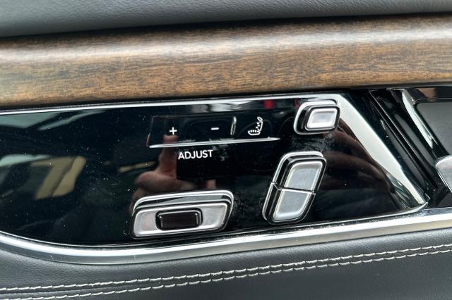 2022 Jeep Grand Wagoneer Vehicle Photo in SPOKANE, WA 99202-2191