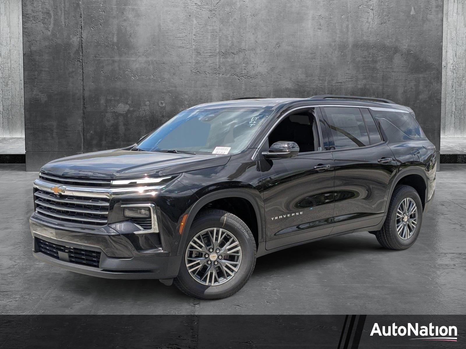 2025 Chevrolet Traverse Vehicle Photo in PEMBROKE PINES, FL 33024-6534