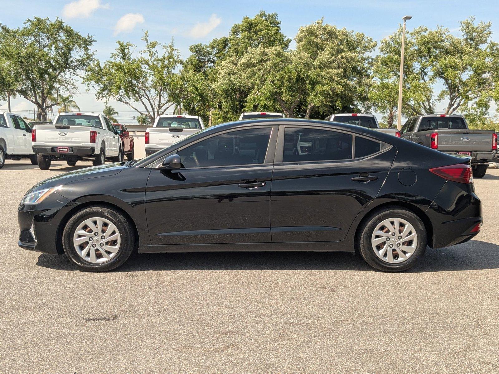 2019 Hyundai ELANTRA Vehicle Photo in St. Petersburg, FL 33713