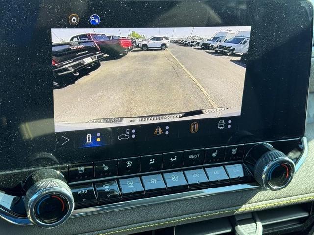 2025 Chevrolet Colorado Vehicle Photo in COLUMBIA, MO 65203-3903