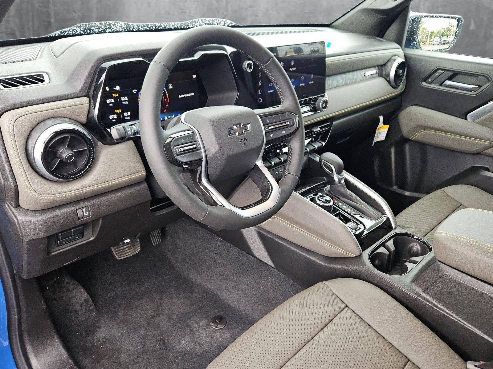 2025 Chevrolet Colorado Vehicle Photo in GILBERT, AZ 85297-0446