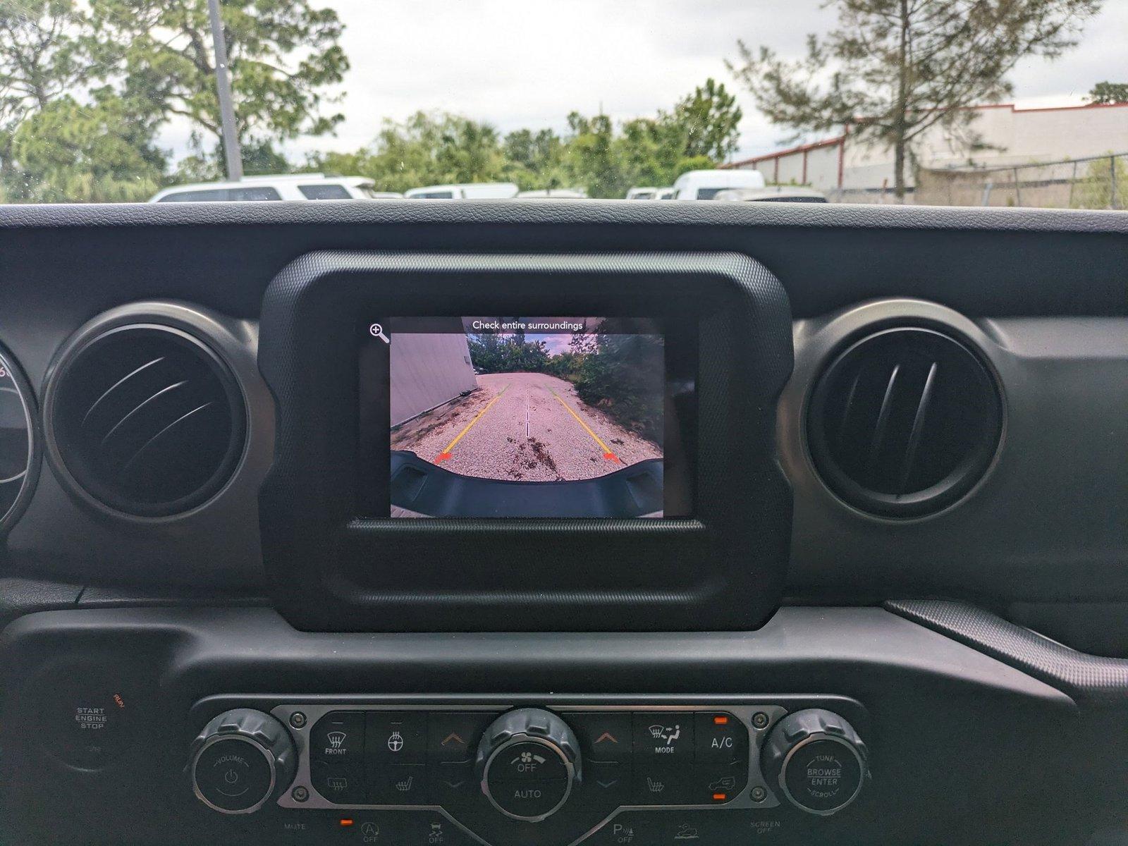 2020 Jeep Gladiator Vehicle Photo in Bradenton, FL 34207