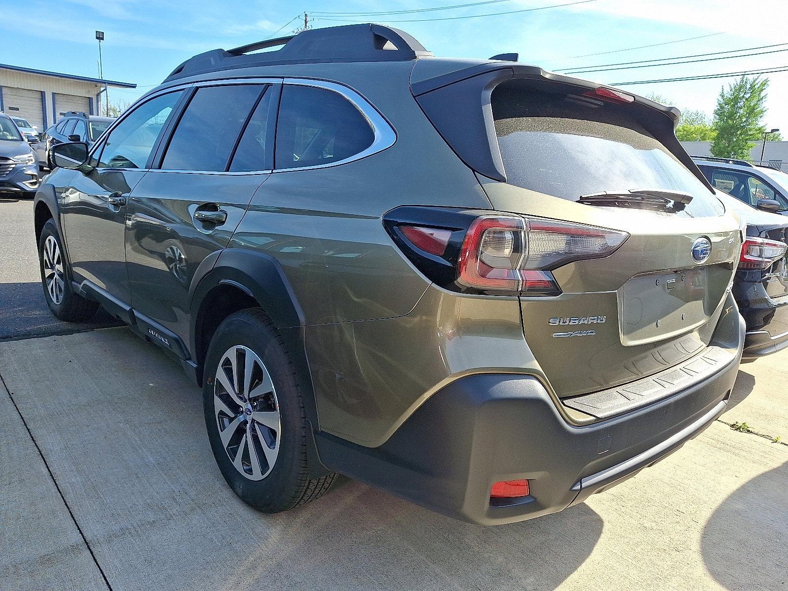 2025 Subaru Outback Vehicle Photo in Easton, PA 18045