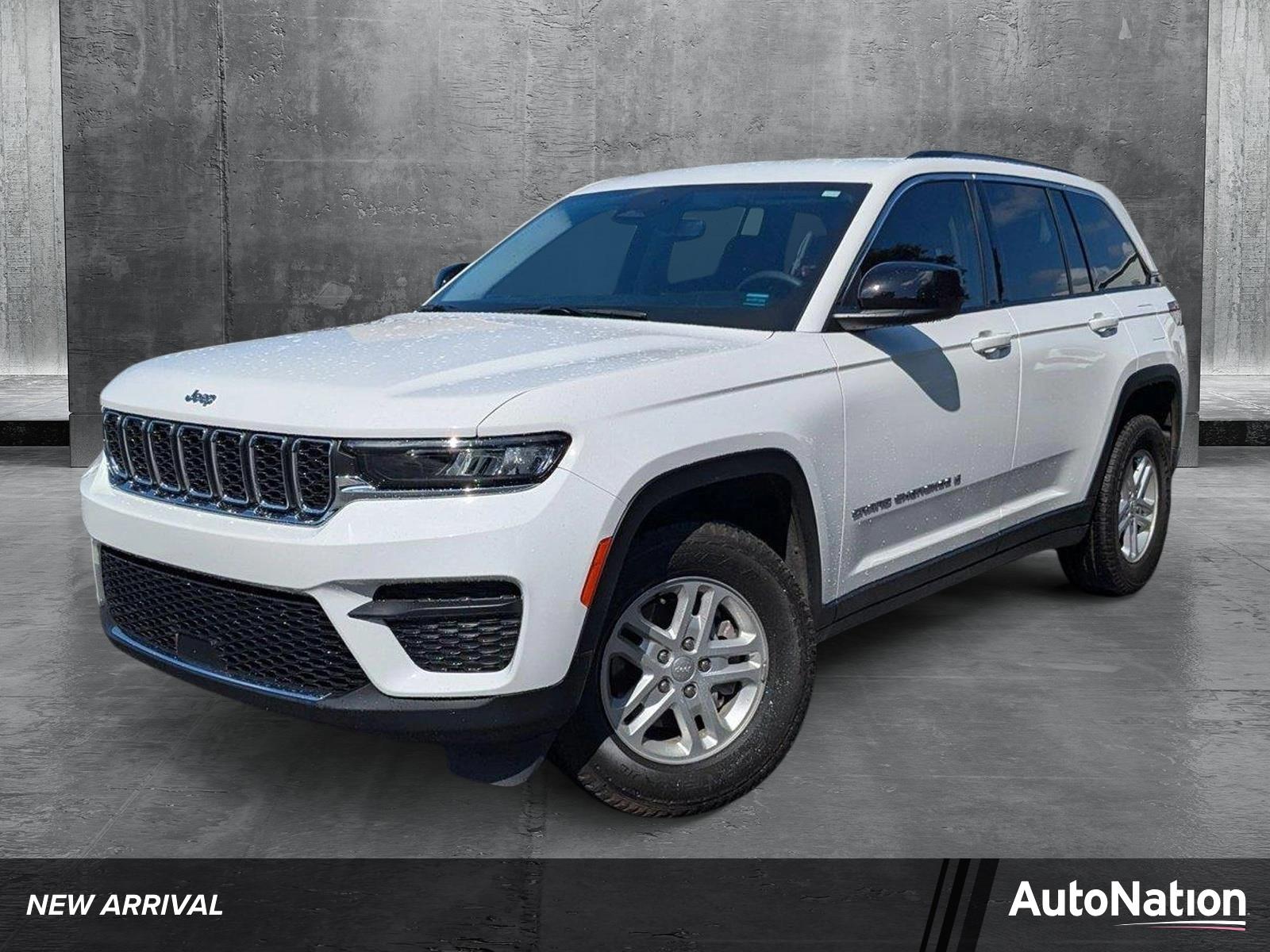 2023 Jeep Grand Cherokee Vehicle Photo in Panama City, FL 32401