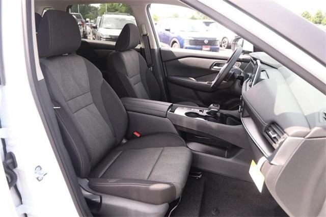 2025 Nissan Rogue Vehicle Photo in Hazelwood, MO 63042