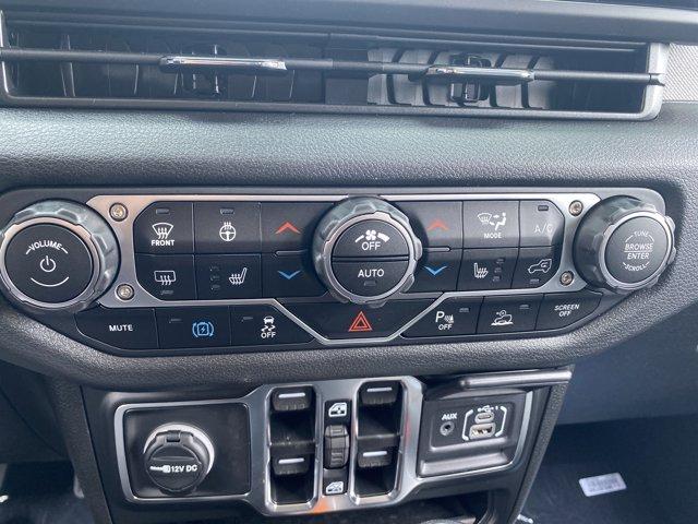 2025 Jeep Wrangler 4xe Vehicle Photo in Doylsetown, PA 18901
