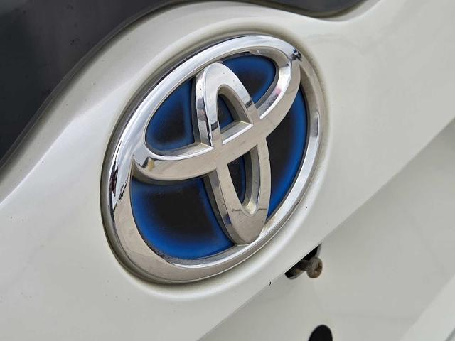 2017 Toyota Prius Prime Vehicle Photo in DENTON, TX 76210-9321