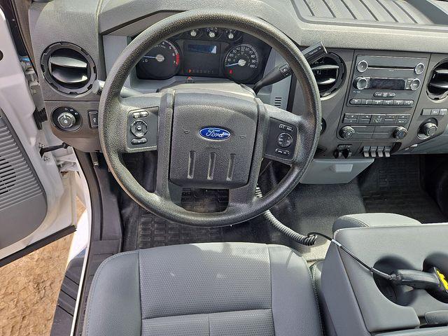 2015 Ford Super Duty F-350 SRW Vehicle Photo in WATERTOWN, CT 06795-3318