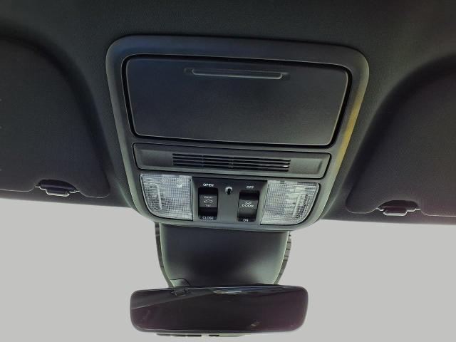2025 Honda Odyssey Vehicle Photo in Oshkosh, WI 54904