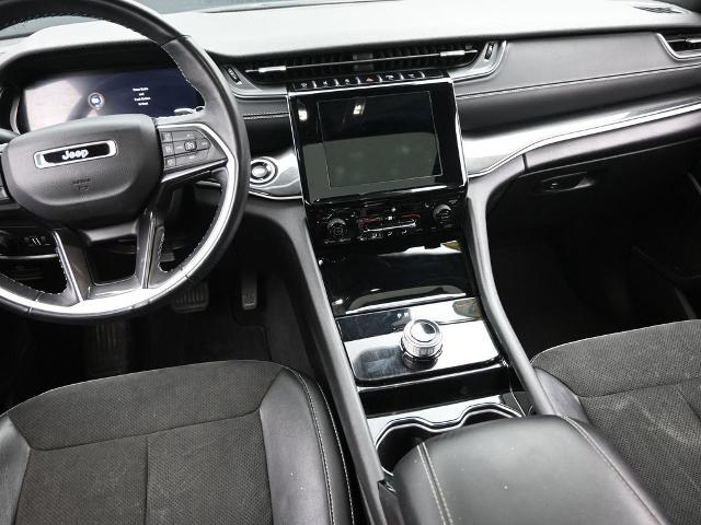 2022 Jeep Grand Cherokee L Vehicle Photo in Cedar Rapids, IA 52402