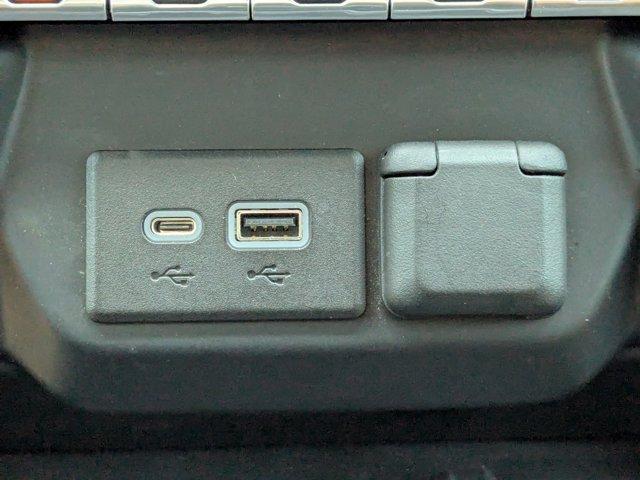 2020 GMC Sierra 1500 Vehicle Photo in BRUNSWICK, GA 31525-1881