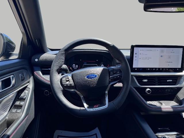2025 Ford Explorer Vehicle Photo in Oshkosh, WI 54901
