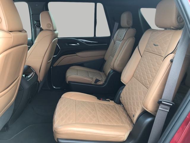 2022 Cadillac Escalade Vehicle Photo in GREEN BAY, WI 54303-3330