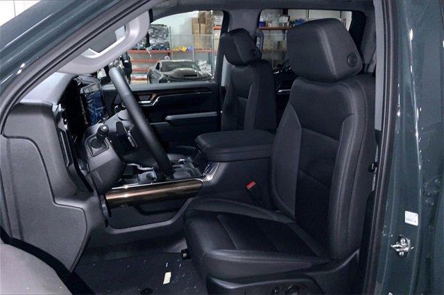 2025 Chevrolet Silverado 1500 Vehicle Photo in KANSAS CITY, MO 64114-4502