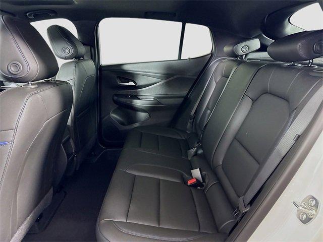 2025 Buick Envista Vehicle Photo in PUYALLUP, WA 98371-4149