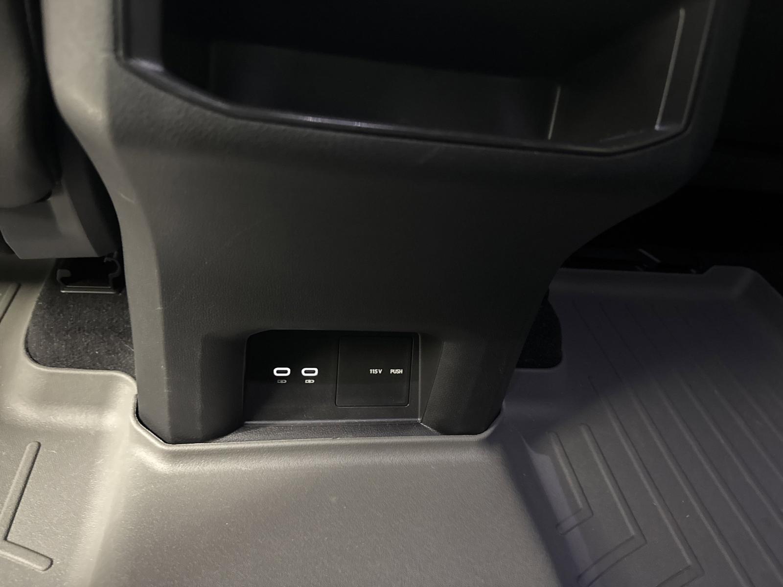 2023 Volkswagen Atlas Cross Sport Vehicle Photo in Georgetown, TX 78626