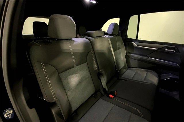 2025 GMC Acadia Vehicle Photo in KANSAS CITY, MO 64114-4545