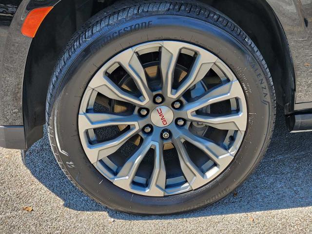 2022 GMC Yukon Vehicle Photo in DENTON, TX 76210-9321