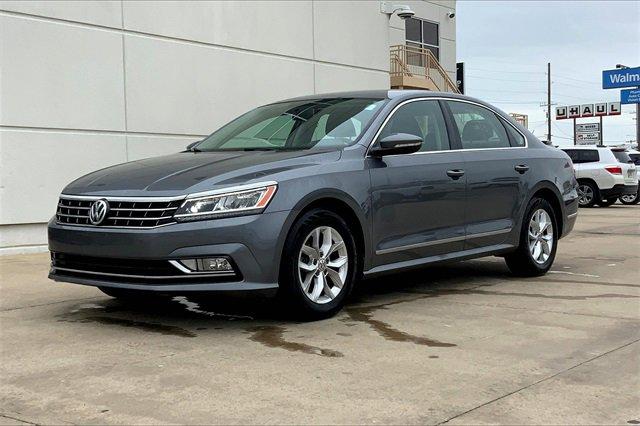 2016 Volkswagen Passat Vehicle Photo in TOPEKA, KS 66609-0000