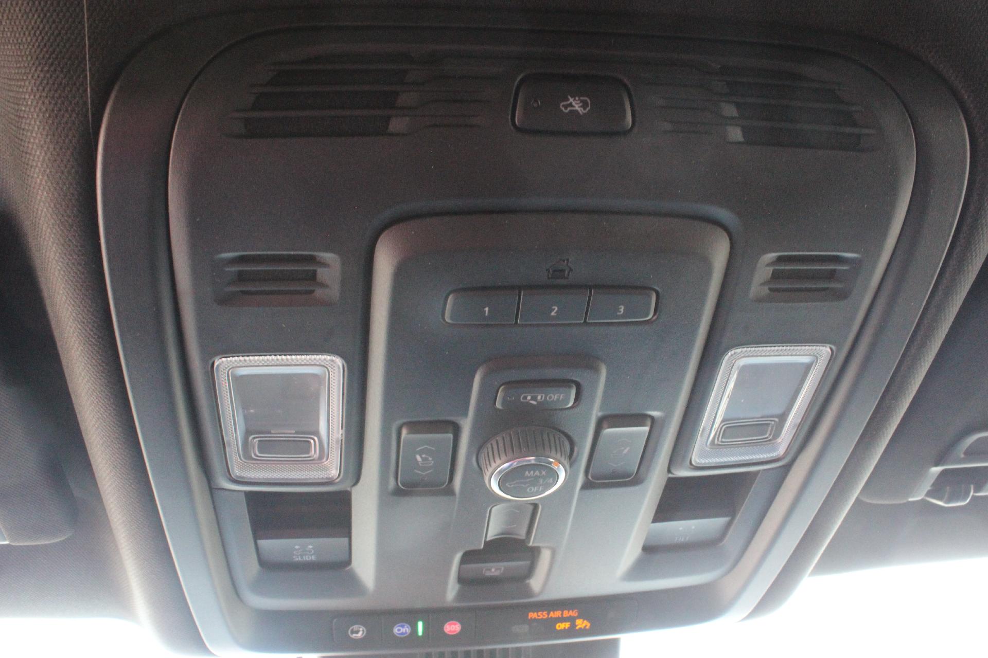 2024 GMC Yukon XL Vehicle Photo in AURORA, CO 80012-4011