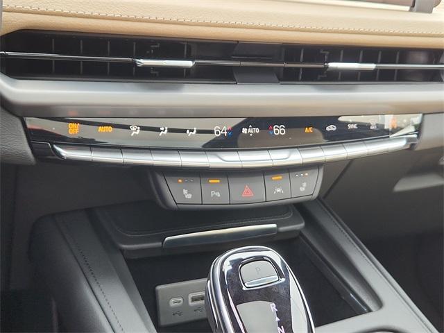 2024 Cadillac XT4 Vehicle Photo in ALLENTOWN, PA 18103-7399